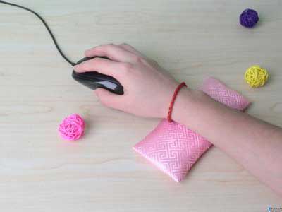 鼠标手最佳治疗方法：教你秒杀鼠标手