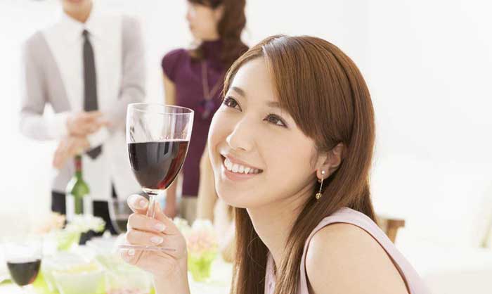 喝酒喝出——“酒精性肝病”