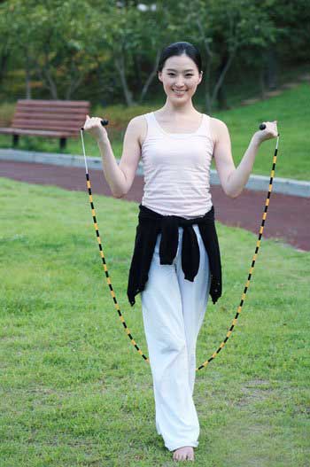 跳绳减肥有氧运动注意事项