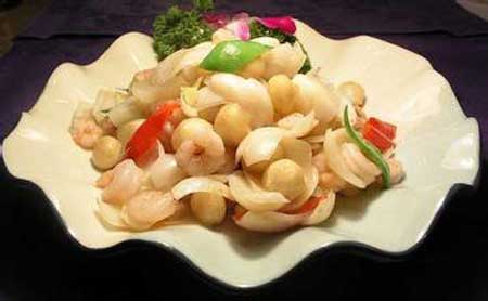 百合的功效与作用及食用方法_百合的使用禁忌与做法