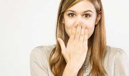 打嗝不止怎么办_抑制打嗝8个小方法