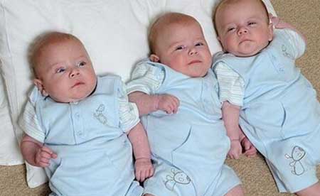 母亲9个月内分娩2次 生四个娃！_多胞胎的危险有哪些？
