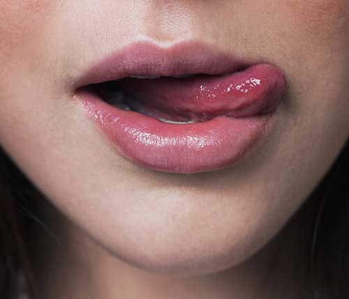 改掉唇部护理恶习 正确护理唇部