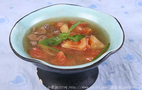 番茄猪肝瘦肉汤营养丰富