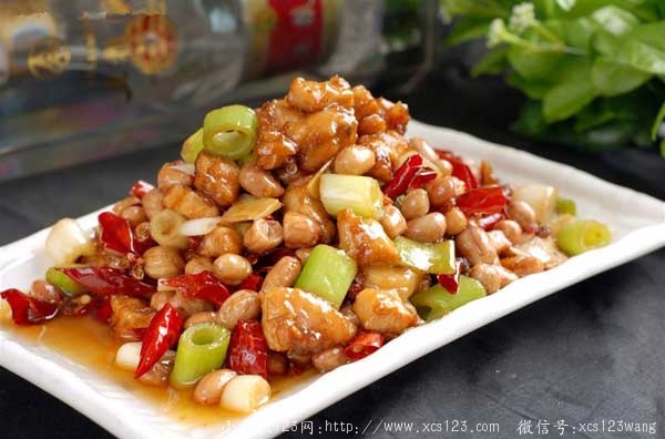 宫保鸡丁——北京宫廷菜，比辣子鸡丁还好吃！