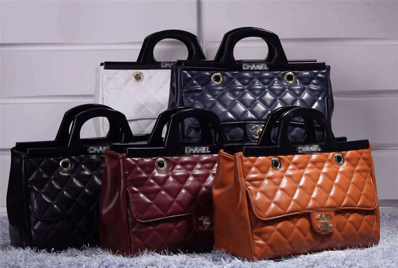 名贵包包如何保养？