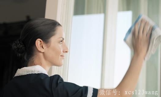 教你如何巧妙擦玻璃