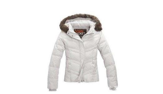 羽绒服应该如何保养 羽绒服的收纳方法