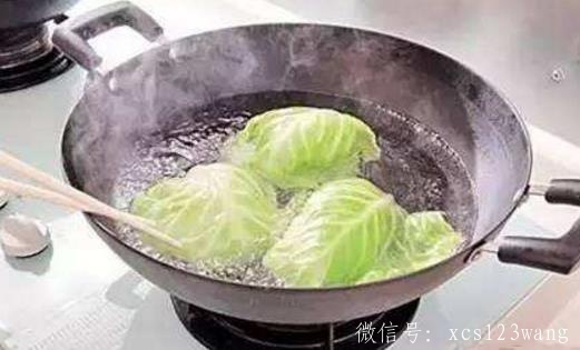 做菜前先焯水 对肠胃健康有益