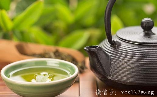 教你如何轻松去除茶垢 泡茶时放一片柠檬