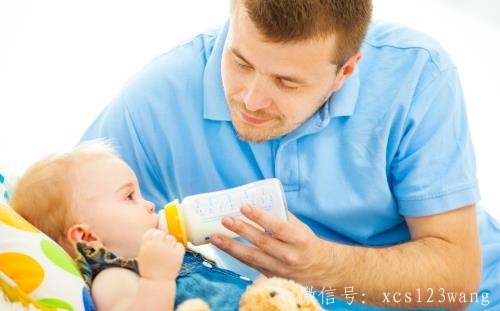 9个月大的宝宝吃奶量标准
