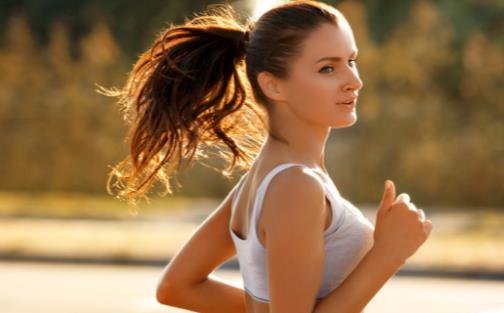 人气很高的健身锻炼 锻炼中补充水分注意方式方法