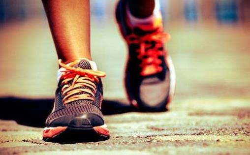 每天走4400步就能延年益寿 刷步数也要有限度