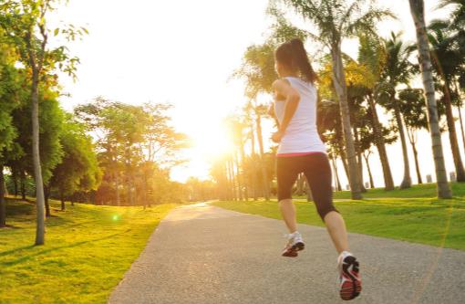 晨跑和夜跑你选择哪一个 教你选择适合你的不再纠结