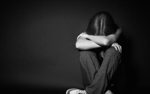 可怕的抑郁症也是有前兆的 人们对抑郁症认识的误区