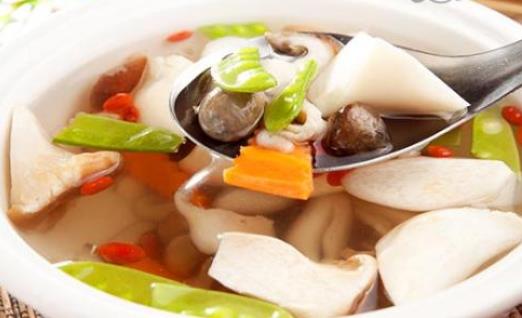 六款既美味又方便的蔬菜汤 多喝这些汤减肥还美颜