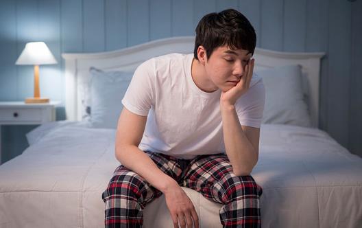 失眠睡不着 试试六字诀六个字简单易学效果好