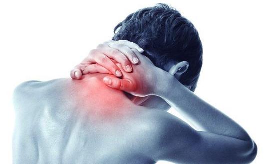 后背发凉是心理还是身体原因 后背发凉的调理方法