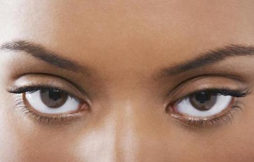 眼部疲劳干涩 电脑族眼部保养缓解干涩有妙方