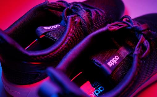 鞋子好看并不一定好穿 女生选择鞋子要注意的事项