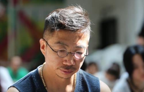 多部门建议每天发呆5分钟 发呆可缓冲大脑减轻焦虑