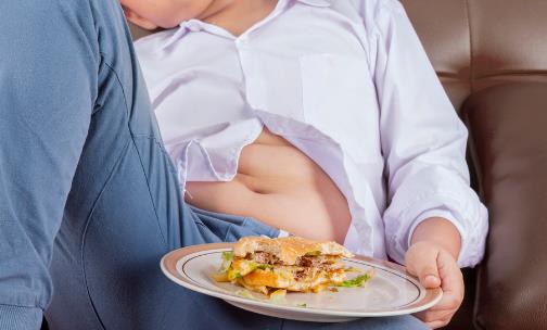 啤酒肚发硬更危险 睡眠质量差也能造就啤酒肚