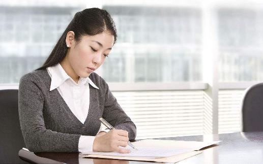 冬季养生这样做:睡懒觉