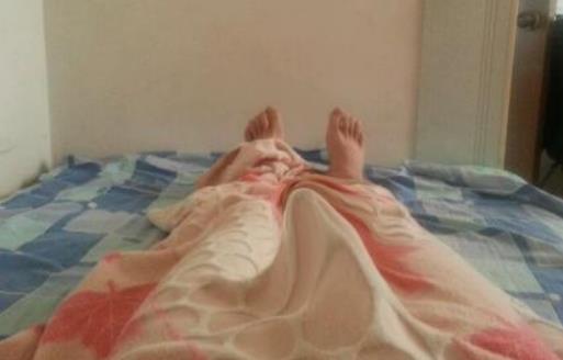 起床缓冲失败 适当的赖床却有益于身体健康