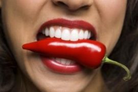 改善痛经要远离三种食物_按摩3个穴位