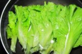 做菜前先焯水 这样护胃妥妥的