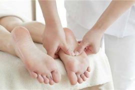 冬季如何防寒 按按涌泉穴
