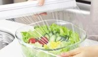 用保鲜膜来保护食物 保鲜膜的正确使用方法