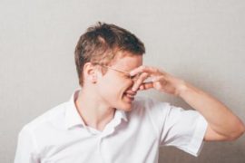 人为什么会放臭屁 日常生活中避免放臭屁的妙招