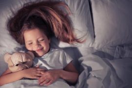 比熬夜还伤身的睡眠坏习惯 提高睡眠质量睡前泡泡脚