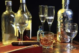 三类人喝酒易得肝癌 酒精代谢氧耗增加易致肝功恶化