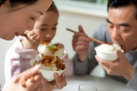 吃饭速度过快的六大伤害 能降低吃饭速度的小妙招