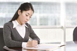 冬季养生这样做：睡懒觉